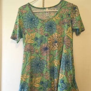 Xxs lularoe perfect tee